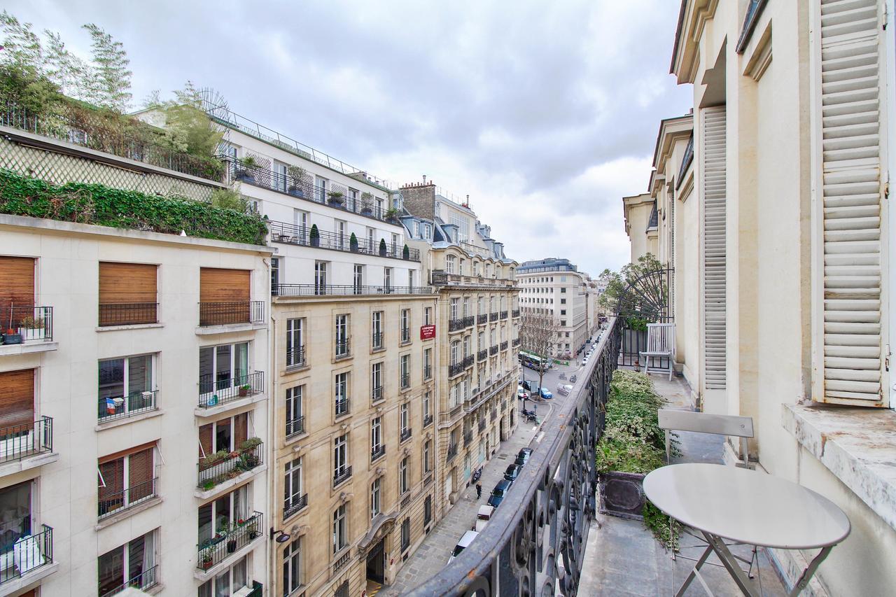 Appartamento Hoche Parigi Esterno foto